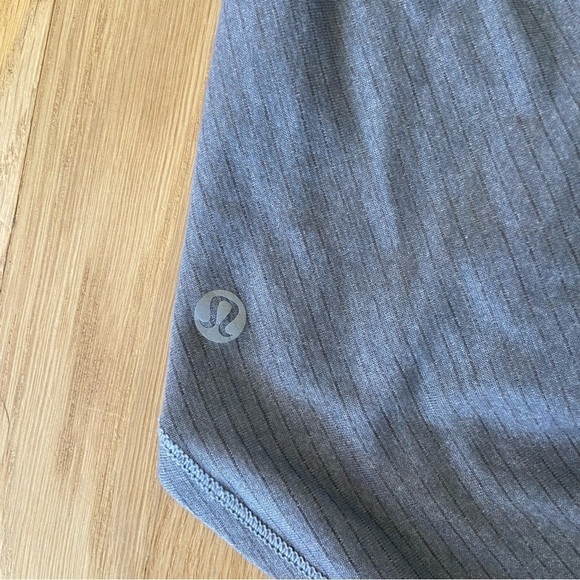 Lululemon womens free to be wild tank top size 4 - Picture 5 of 5